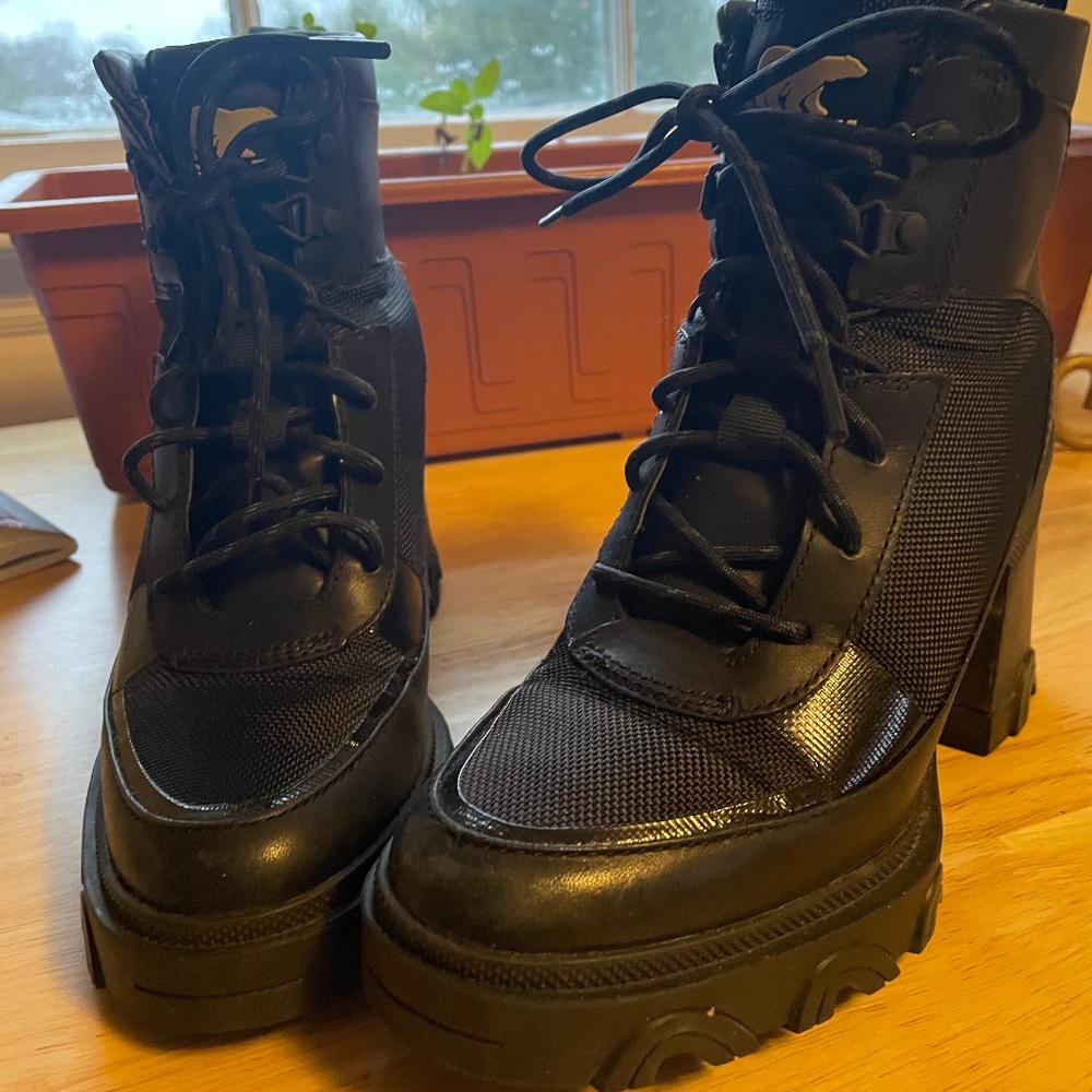 Sorel Brex Waterproof Black boots Women’s